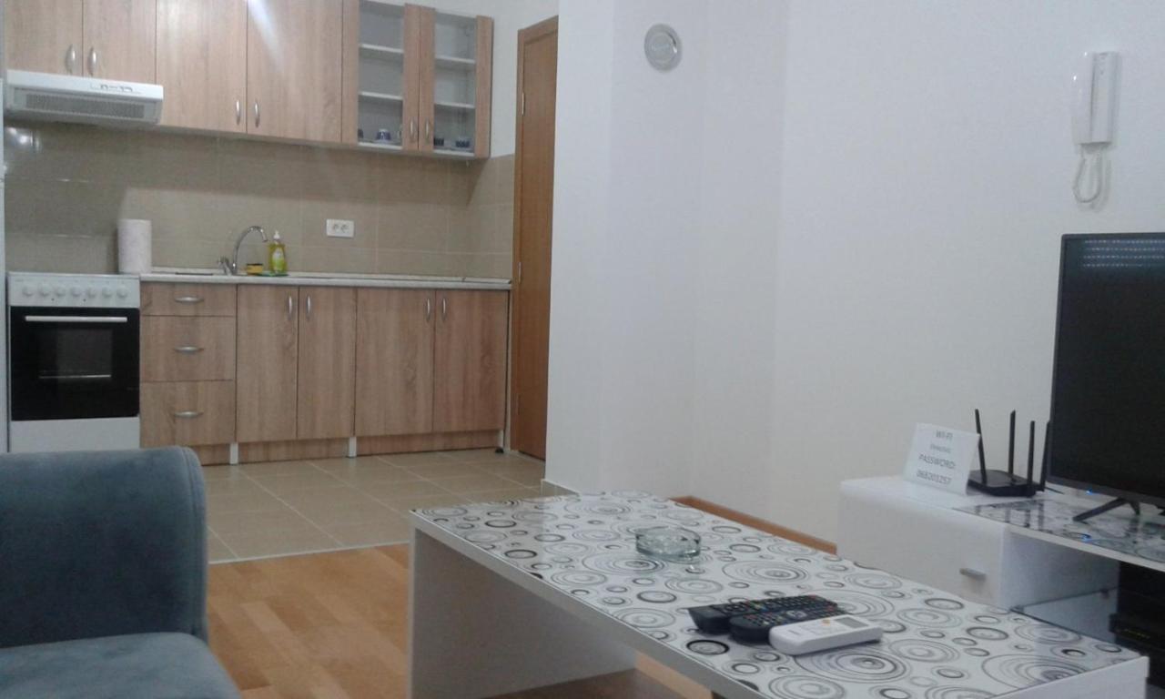 Comfort Apartment Nikšić Dış mekan fotoğraf